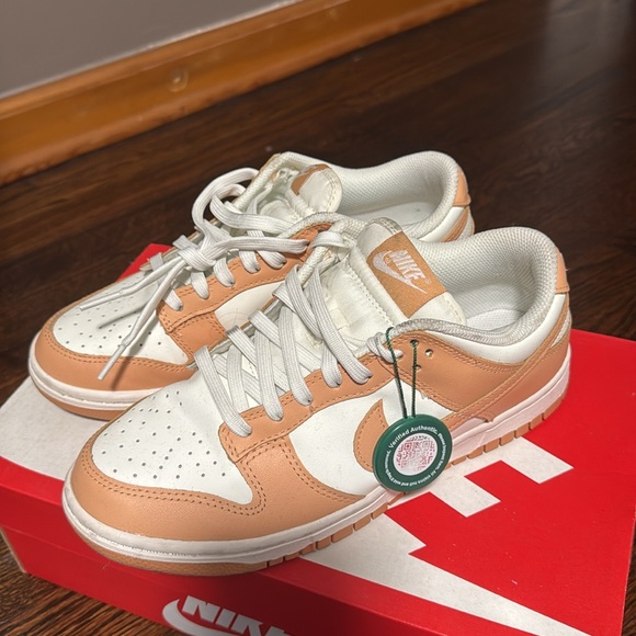 Nike dunks - harvest moon - Picture 3 of 6